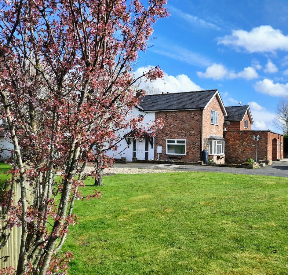 3 Brookside House Villa Pickering Bagian luar foto